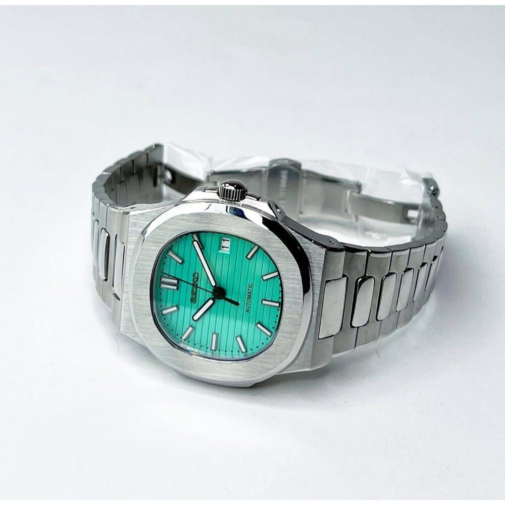  Custom Seiko Mod • Turquoise Green Nautilus • 40mm